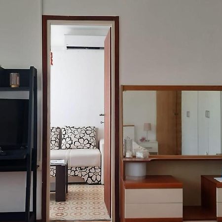 Апартаменти Apartman Iris Спліт Екстер'єр фото